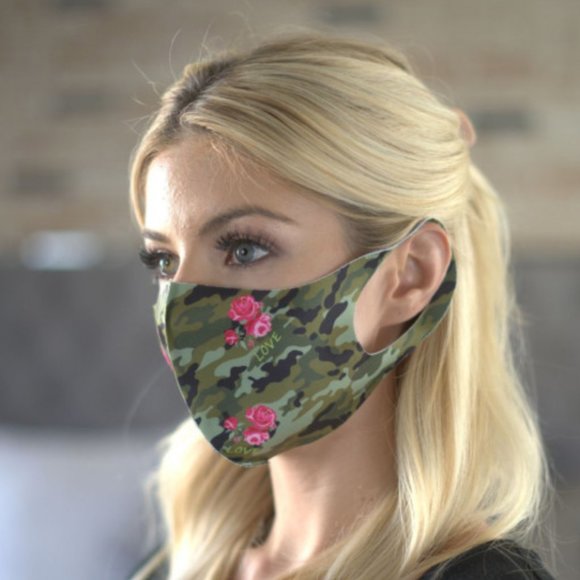 One CAMO & ROSES washable stretch adult mask - Picture 2 of 4